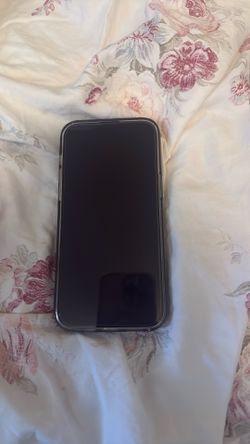 iphone 15 pro max unlocked w/ case & protectors