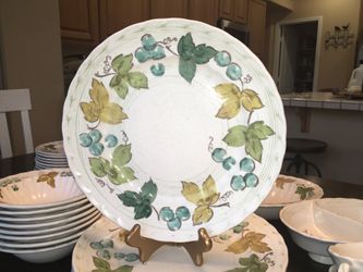 Vintage set of Metlox Vernon Ware “Vineyard”  Dishes. 46 pieces. Made in California !!