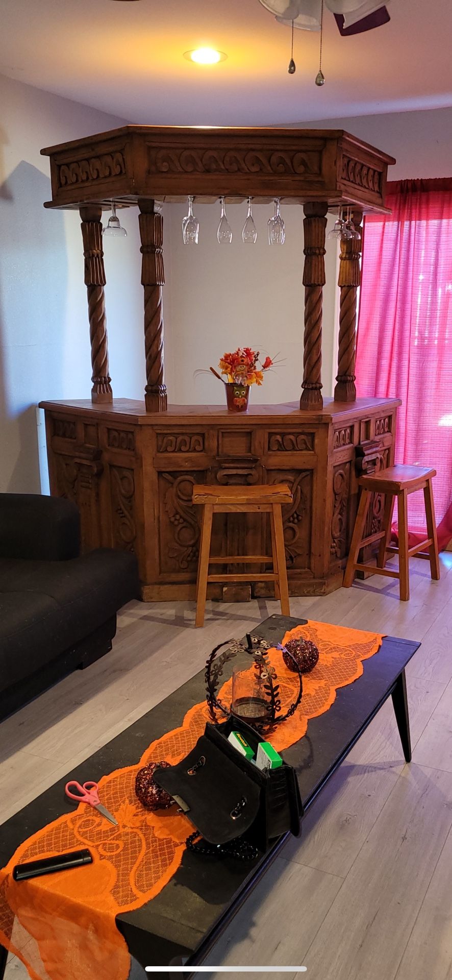 Wooden Bar With Stools 