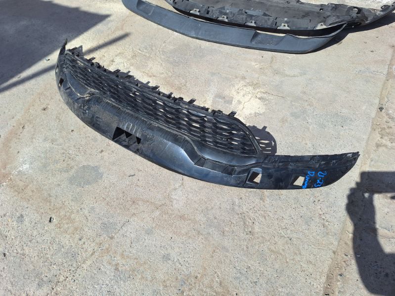 Dodge Durango Front Bumper Grille Oem