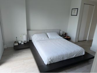 Modern Bed Frame with Attached Nightstands – Excellent Condition