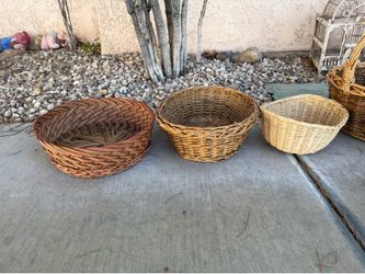 Large Lot of 6 Wicker Baskets – Farmhouse, Storage & Home Decor