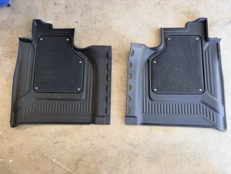 OEM GMC/Silverado All weather rear Matt’s with carpeted under seat storage