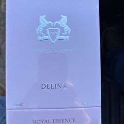  Delina Royal Essence