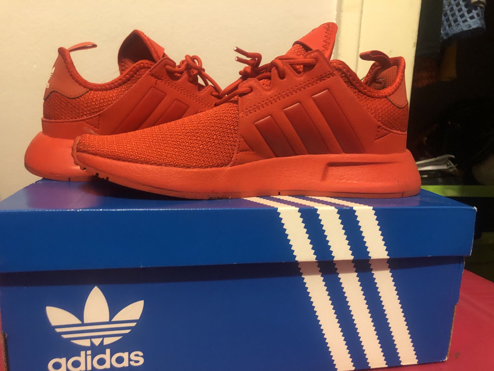 Adidas sneakers for Sale Gary, IN - OfferUp