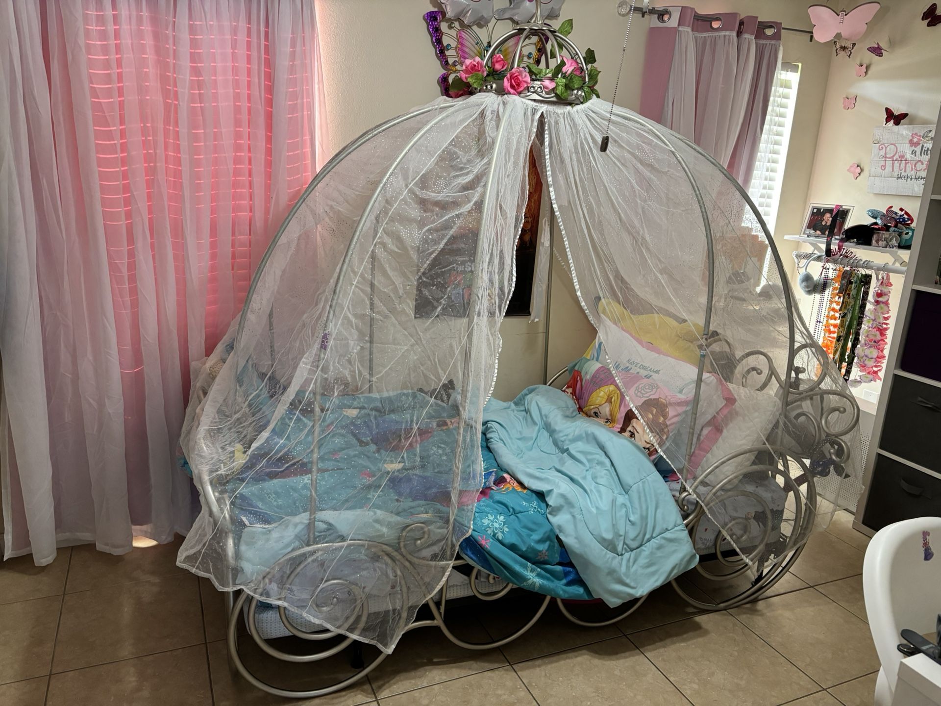 Cinderella Bed