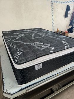 Full size Mattress Pillow top 12"    new Mattress in a plastic sealed.  We offer same day delivery