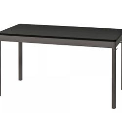 IKEA Idasen Table - Perfect for Your Office or Kitchen