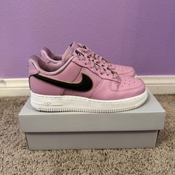 NIKE FROSTED PLUM AIR FORCE 1 WOMEN