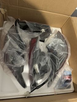 07 Lexus Is250 Light Assembly