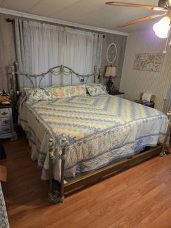 King size Adjustable bed