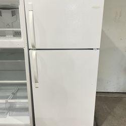 Frigidaire Fridge 