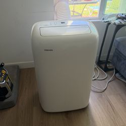 Toshiba  Portable Air Conditioner 