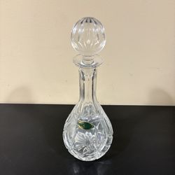 BEAUTIFUL - HONOUR LEAD CRYSTAL "ESSEX" WINE DECANTER - MADE IN SLOVAKIA