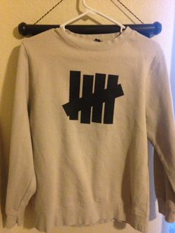 Undefeated Crew Neck