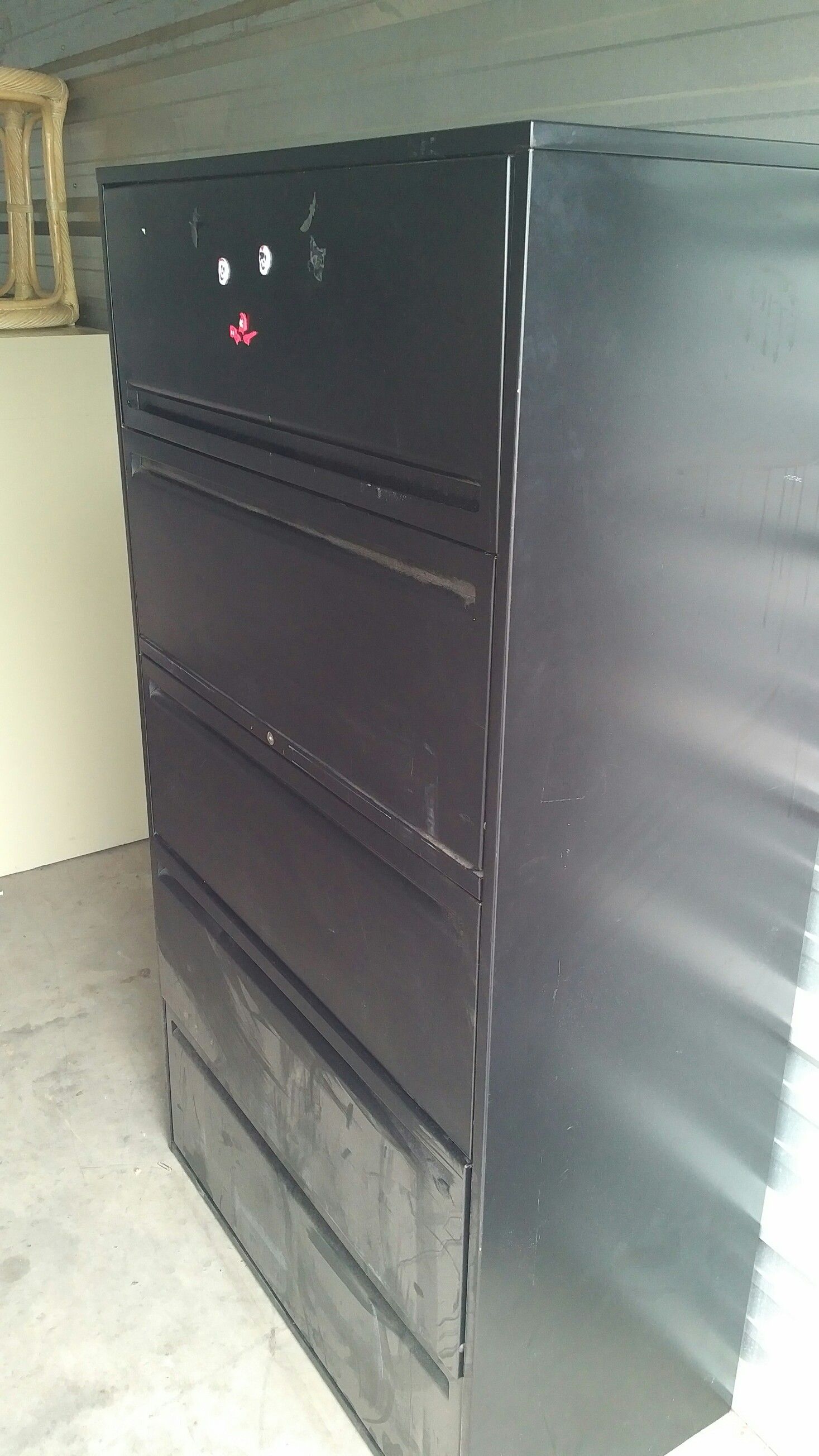 Haworth Black 5 Drawer Lateral Cabinet with key