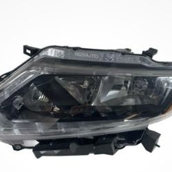 2014-2017 NISSAN ROGUE Headlight. $65 each one brand new