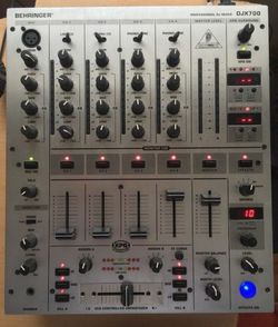 DJX700 - DJ MIXER for Sale in Highland, CA - OfferUp