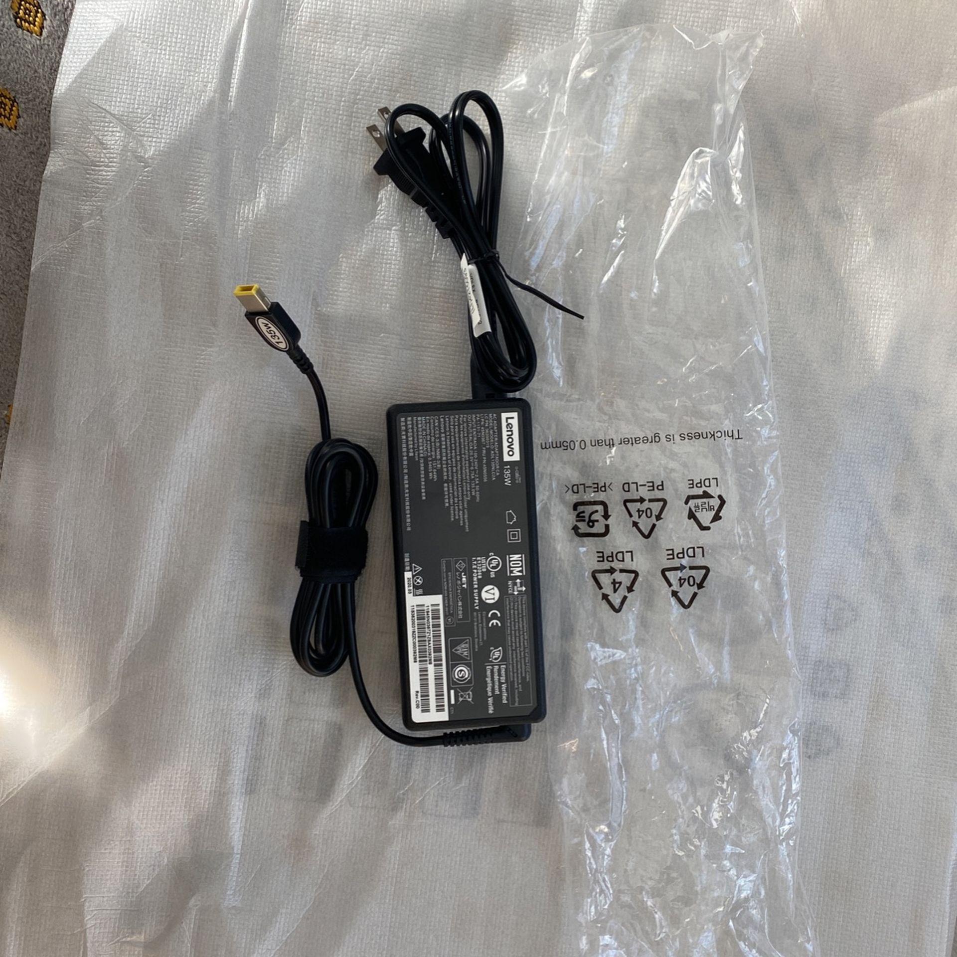 Brand New - Lenovo - Original 135W AC Adapter Slim tip