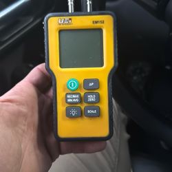 Barely used manometer