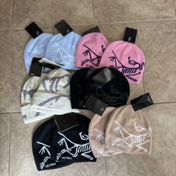 ARCTERYX BEANIES 