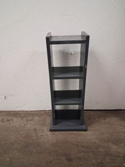 Small stand Pickup 3-8:30 pm rainbow/charleston cash only moving sale