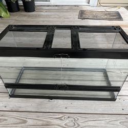 25 Gallon Reptile Enclosure For Sale! (Used)