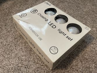 Hofert’s 6 Chasing LED Light Set