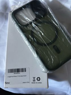 Innaght iPhone 15 Pro Case Green