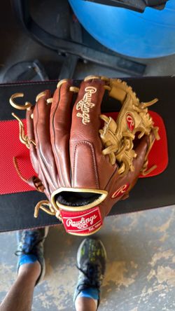 Rawlings 11.5 lightly used glove  GGEE1151BRCPT