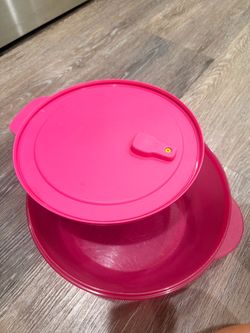 3qt Pink Tupperware