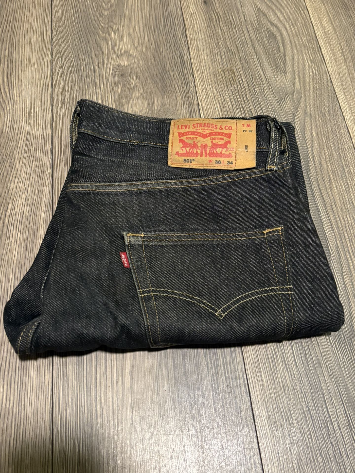 40$ Mens Levis Jeans