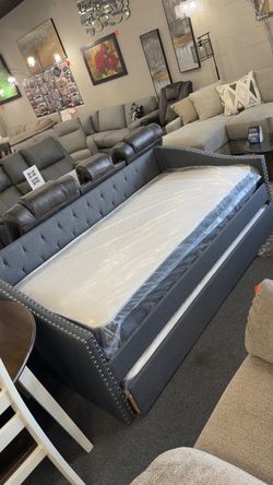 Grey Fabric Twin Daybed With Trundle
