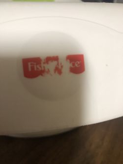 Fisher Price Hanging Bath Tub ( infant/toddler )