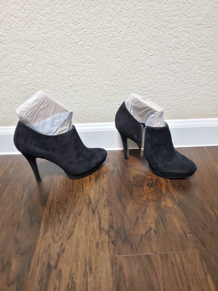 Jessica Simpson Black Heels 