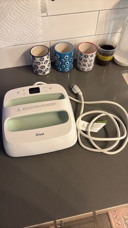 Cricut Easypress 9x9inches