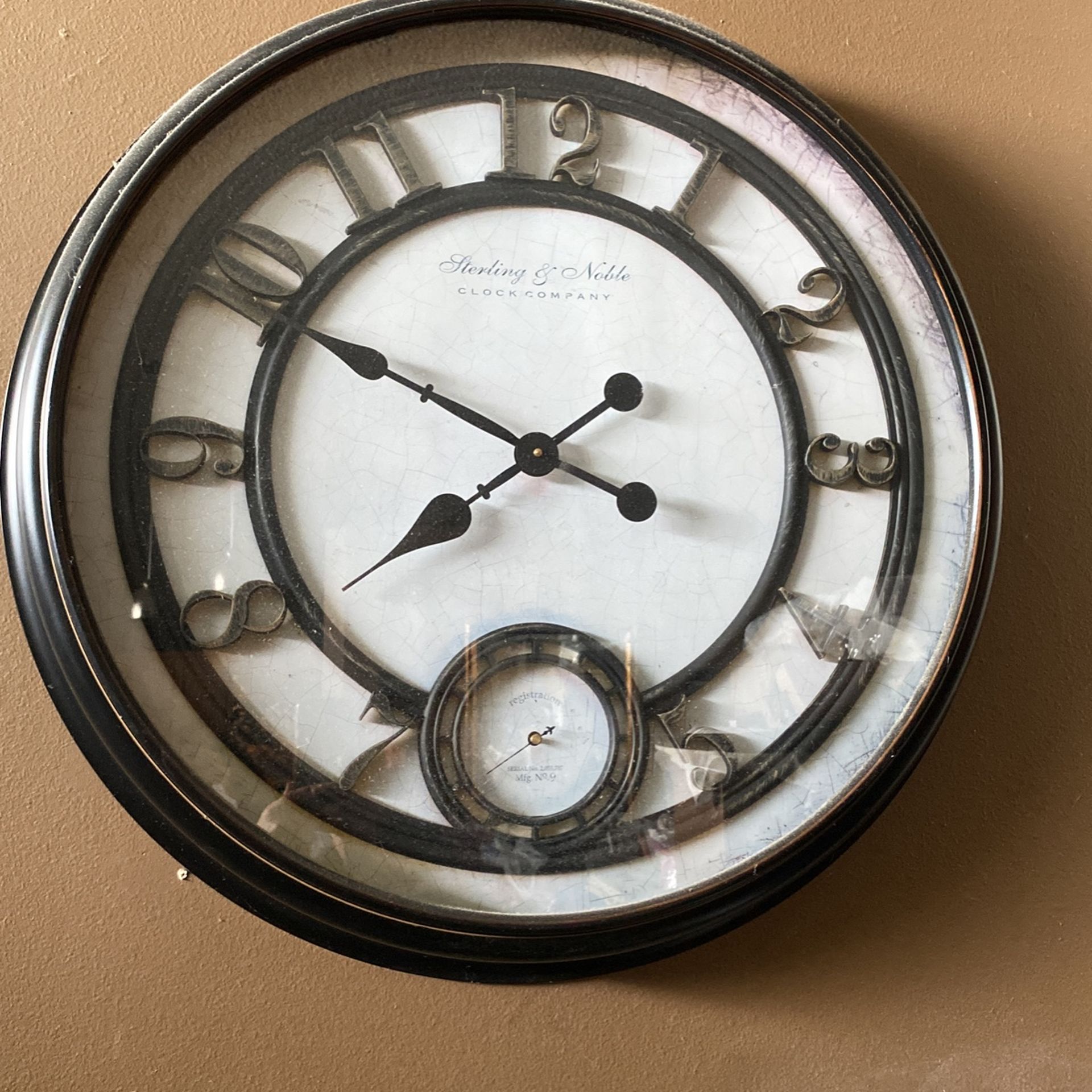 Beautiful Wall clock About 29”