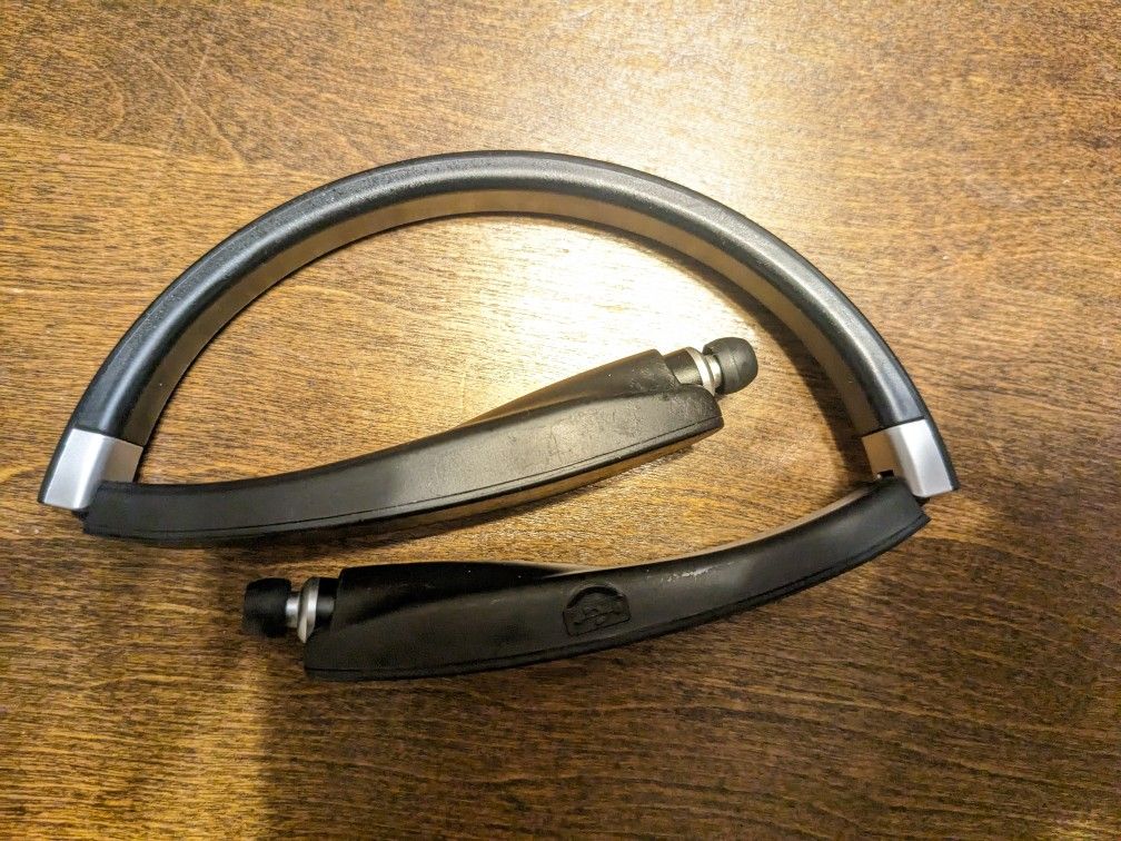 Dylan Bluetooth Earbuds Headphones