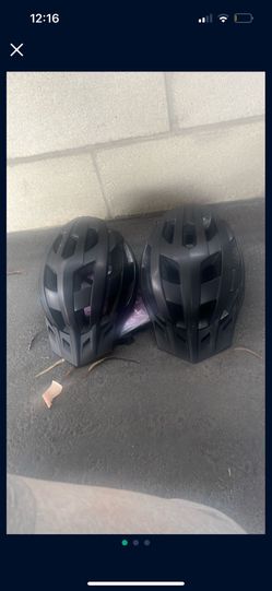 1 Bicycle Helmet