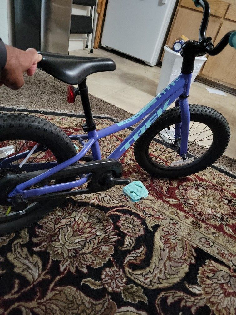 16" Kids Trek Bycicle