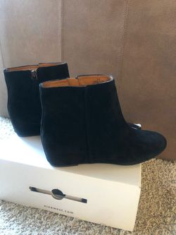 Nine West Metalina Hidden Wedge Bootie, Size 9