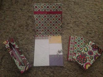 Vera Bradley Viva La Vera Gift Set & Boysenberry Pocket Traveler