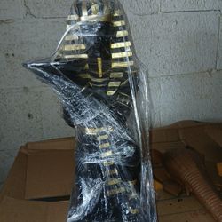 Egyptian house decor