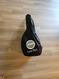 Leon Paul Fencing Gear- Small With Sabre