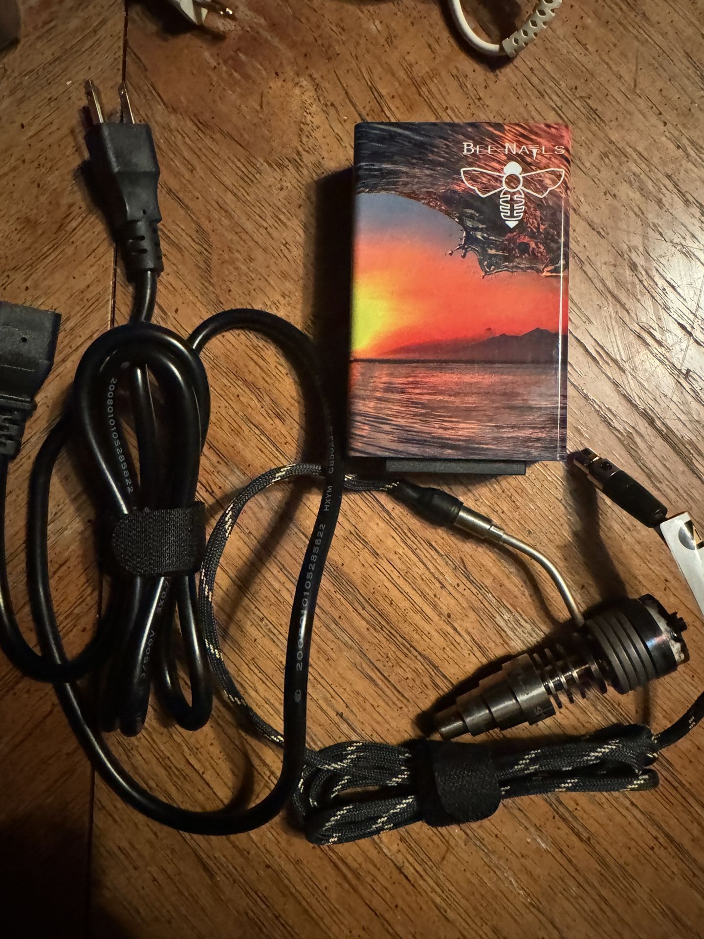 Dab Nail “bee Nail”