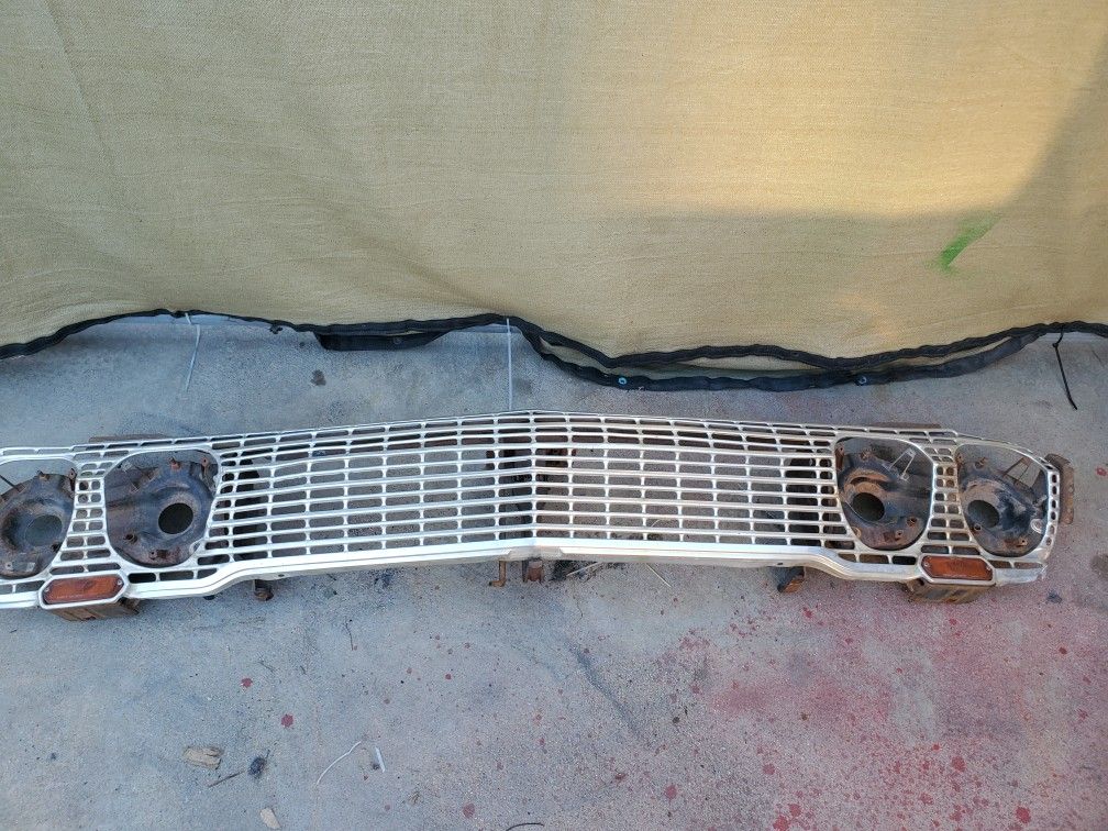 63 Impala Grill Assembly Original See Pictures Gd Condition