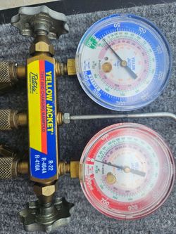 Yellow Jacket Charging Hoses