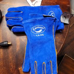 Caiman Welding Gloves