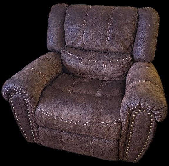 $300 - Sofa, Love Seat & Recliner - Must Pickup No Delivery