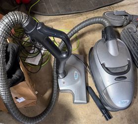 TriStar MG2 Canister Vacuum – Excellent Suction